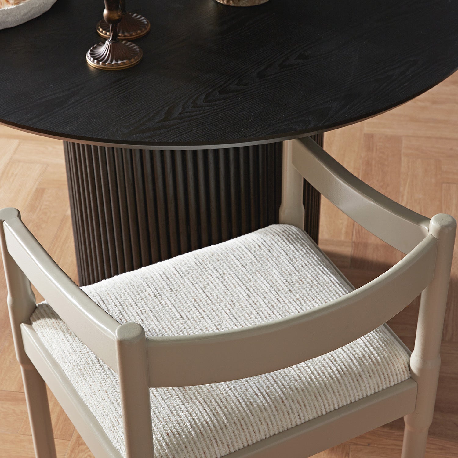 Minley 2-in-1 Carver Chair, Light Taupe High Gloss